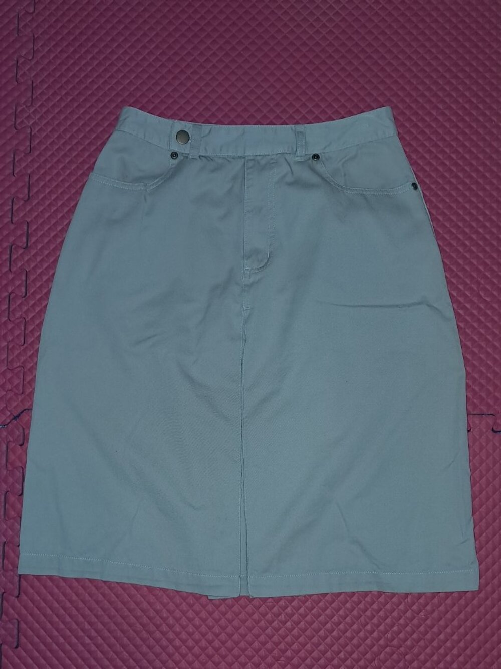 Never Used BASIC EDITIONS Front Box Pleat Cotton Twill Skirt Khaki Tan